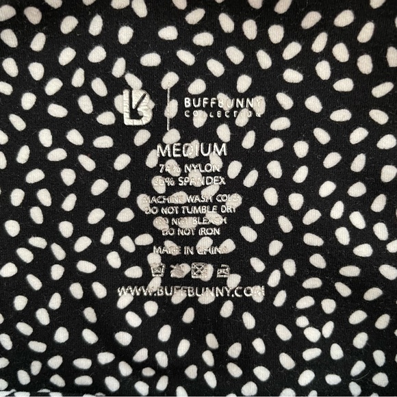 Buffbunny Legacy Leggings Nubre High Waist in Black Bossy Print Sz Medium - Picture 10 of 15